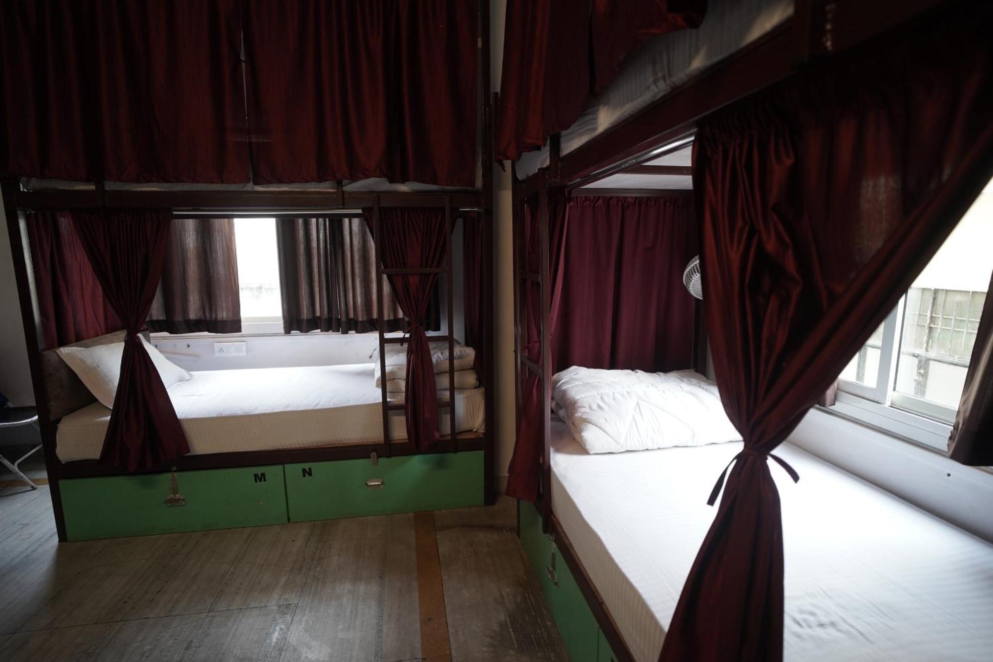 אודייפור Hostel Funky Bunky מראה חיצוני תמונה