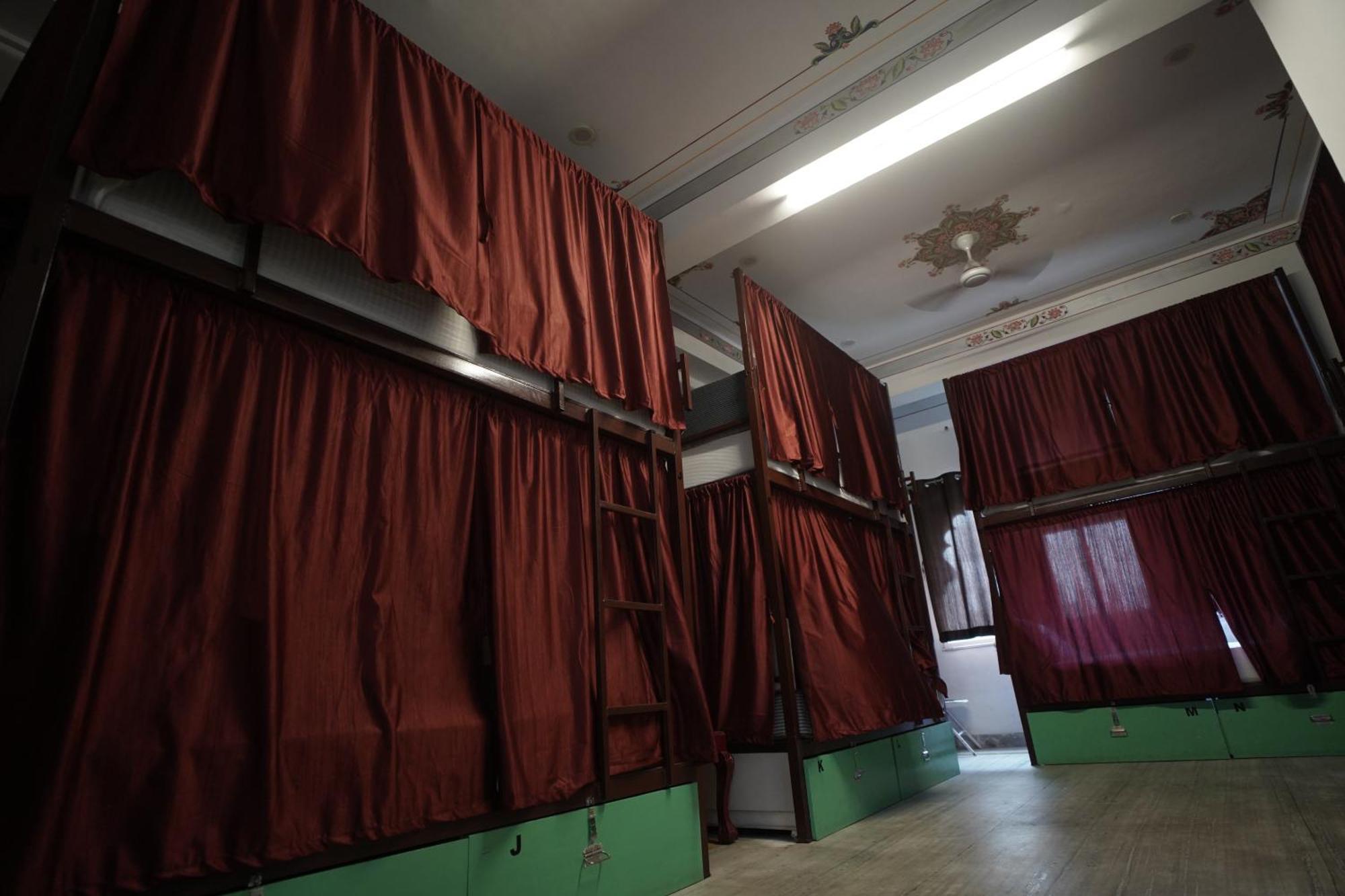 אודייפור Hostel Funky Bunky מראה חיצוני תמונה